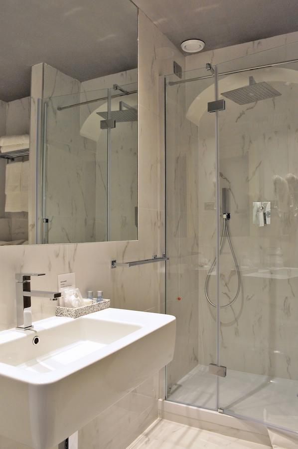 Hnn Luxury Hotel 3*
